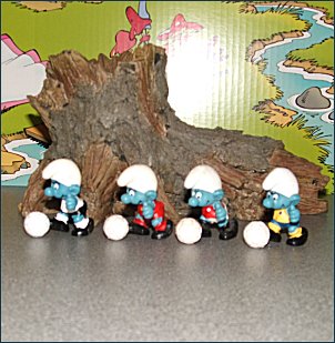 Example Of The Internationale Soccer Smurfs